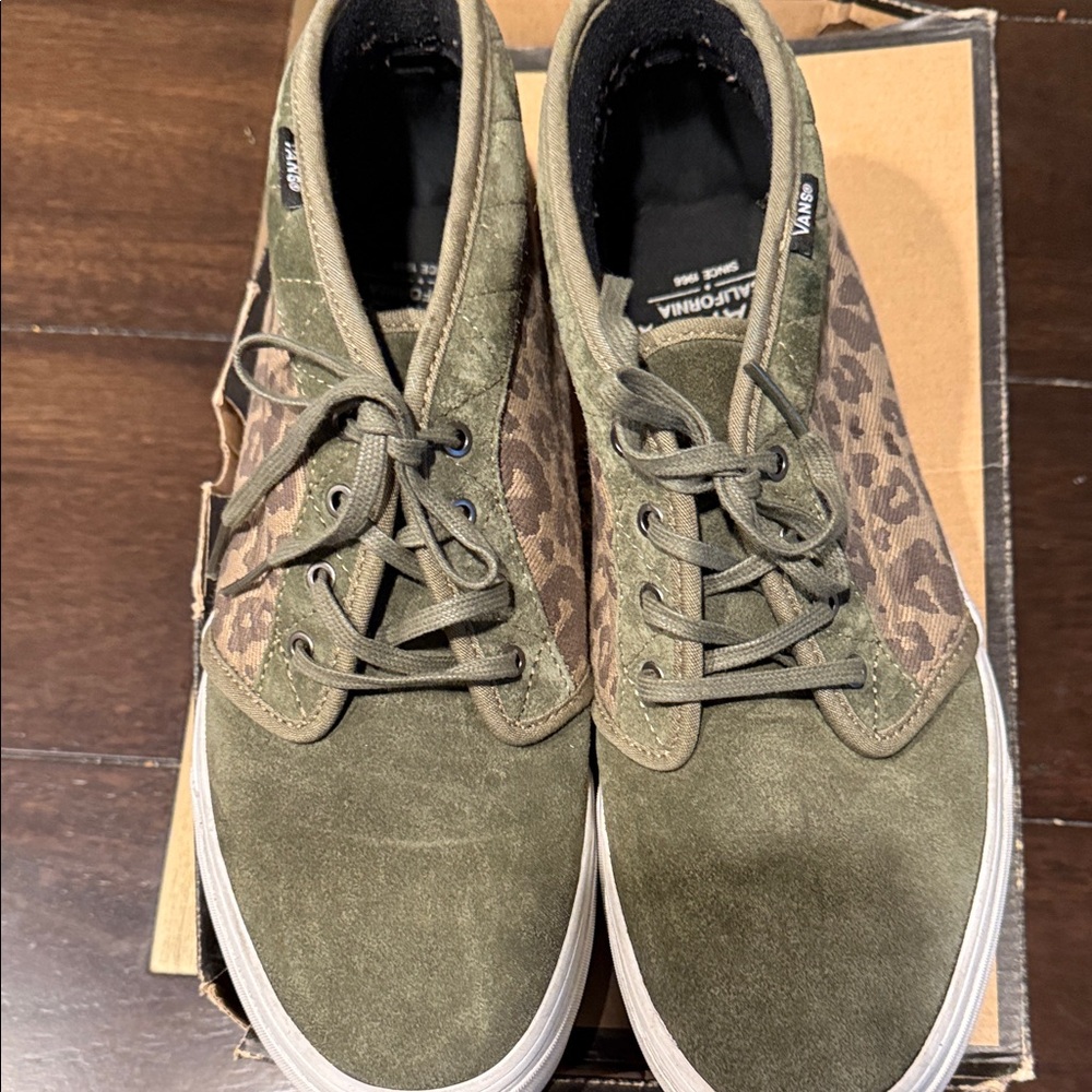 Vans Green and Brown Men's Sneakers